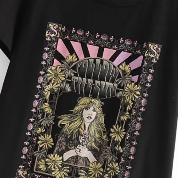 Stevie Nicks Follow the Sun Graphic Band Tee - Picture 2 of 2